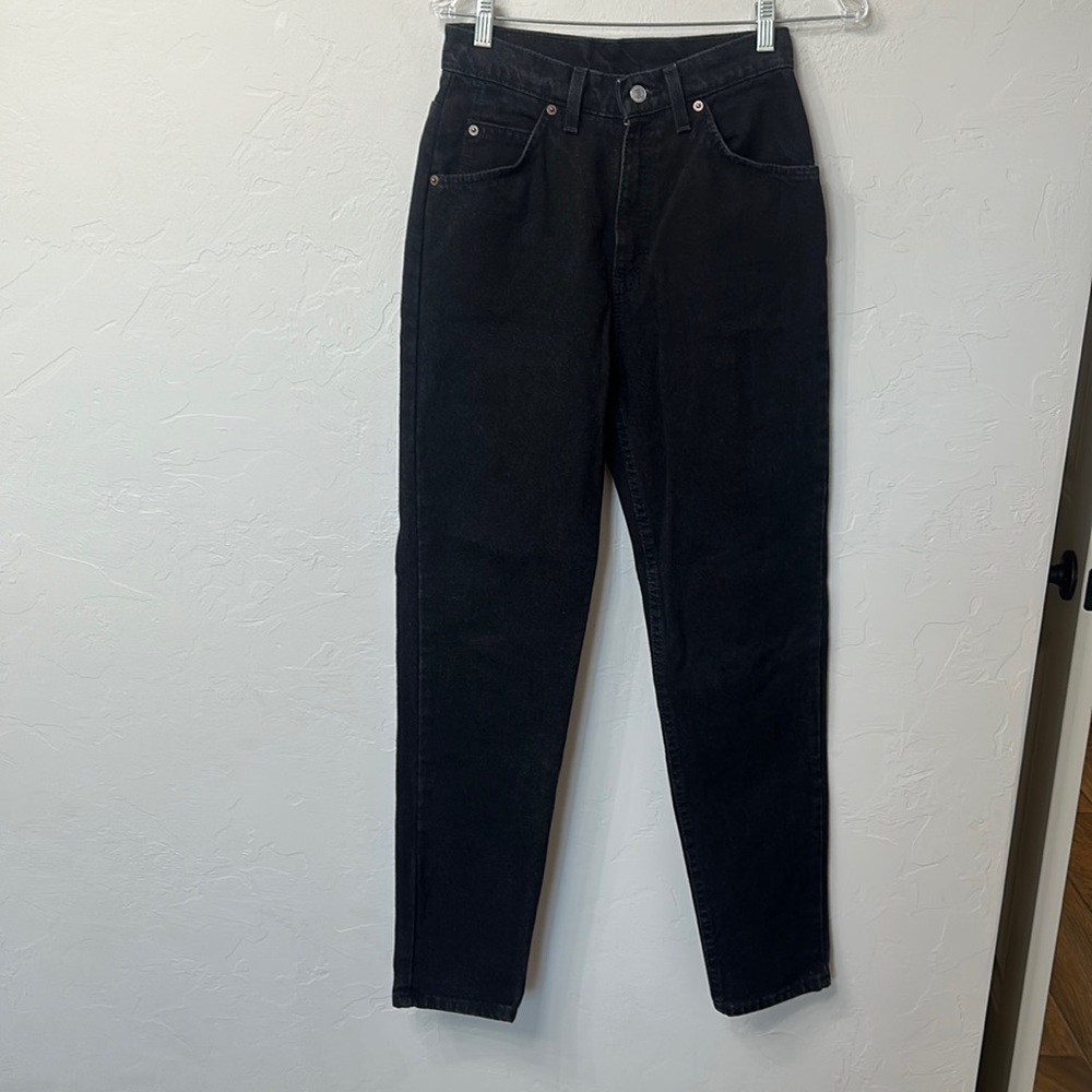 Levi’s vintage orange tab black tapered fit tapered leg 921 jeans size 8 Med.